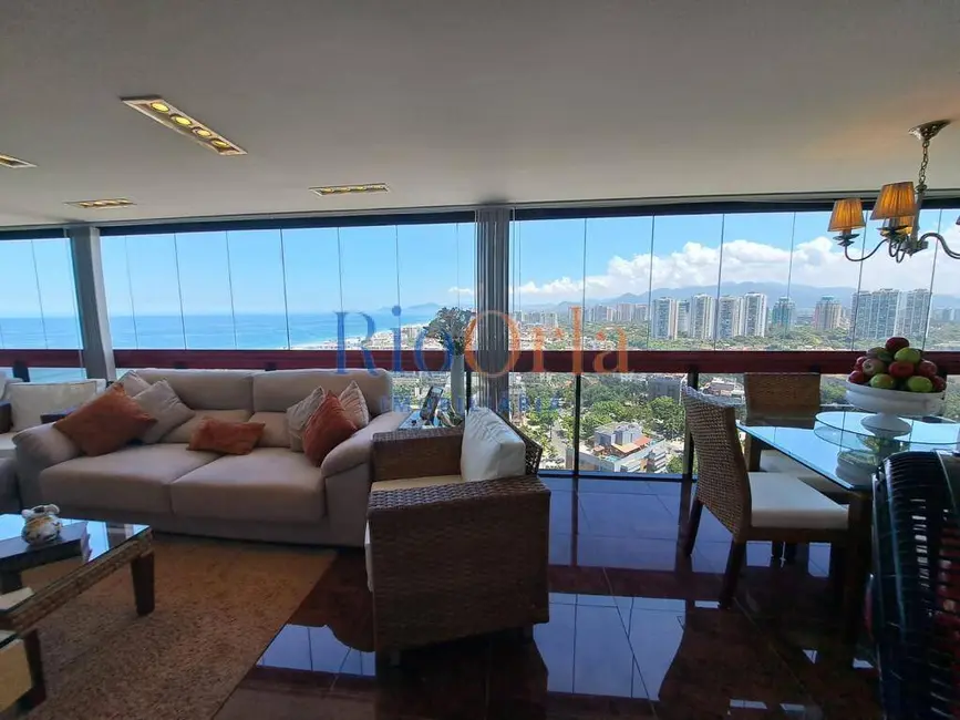 Apartamento com 3 quartos à venda, 179m2 em Barra da Tijuca, Rio De Janeiro - RJ - imagem 3 Foto 3 de Apartamento com 3 quartos à venda, 179m2 em Barra da Tijuca, Rio De Janeiro - RJ