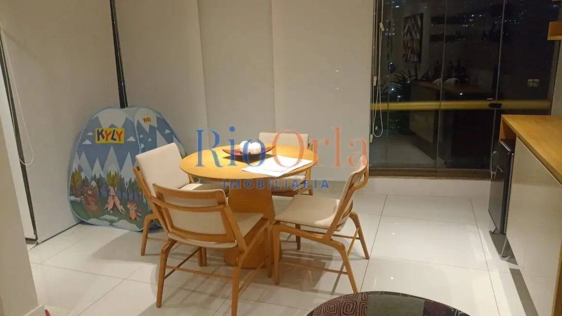 Apartamento com 3 quartos à venda, 129m2 em Barra da Tijuca, Rio De Janeiro - RJ - imagem 5 Foto 5 de Apartamento com 3 quartos à venda, 129m2 em Barra da Tijuca, Rio De Janeiro - RJ