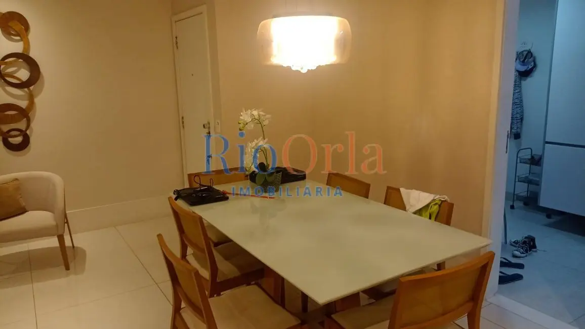 Apartamento com 3 quartos à venda, 129m2 em Barra da Tijuca, Rio De Janeiro - RJ - imagem 4 Foto 4 de Apartamento com 3 quartos à venda, 129m2 em Barra da Tijuca, Rio De Janeiro - RJ
