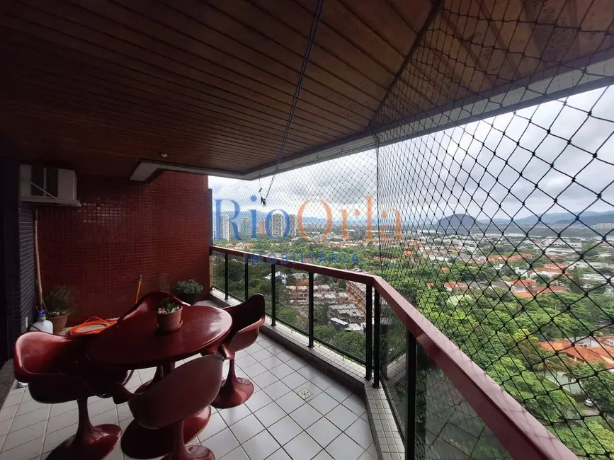 Apartamento com 3 quartos à venda, 137m2 em Barra da Tijuca, Rio De Janeiro - RJ - imagem 2 Foto 2 de Apartamento com 3 quartos à venda, 137m2 em Barra da Tijuca, Rio De Janeiro - RJ