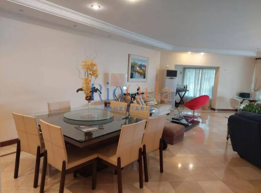 Apartamento com 4 quartos à venda, 300m2 em Barra da Tijuca, Rio De Janeiro - RJ - imagem 5 Foto 5 de Apartamento com 4 quartos à venda, 300m2 em Barra da Tijuca, Rio De Janeiro - RJ