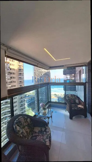 Foto 2 de Apartamento com 4 quartos à venda, 148m2 em Barra da Tijuca, Rio De Janeiro - RJ
