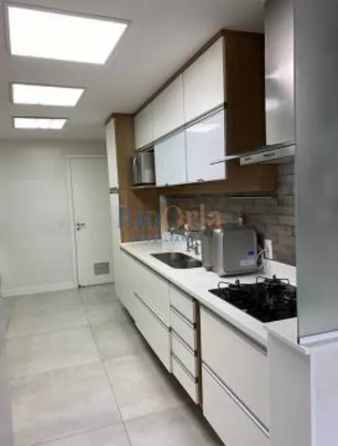 Apartamento com 4 quartos à venda, 236m2 em Barra da Tijuca, Rio De Janeiro - RJ - imagem 5 Foto 5 de Apartamento com 4 quartos à venda, 236m2 em Barra da Tijuca, Rio De Janeiro - RJ