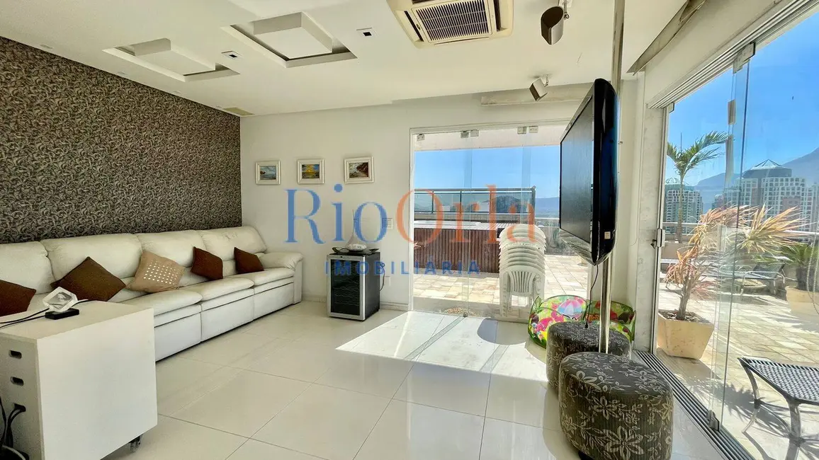 Cobertura com 3 quartos à venda, 274m2 em Barra da Tijuca, Rio De Janeiro - RJ - imagem 9 Foto 9 de Cobertura com 3 quartos à venda, 274m2 em Barra da Tijuca, Rio De Janeiro - RJ