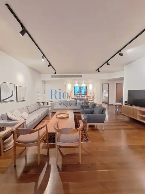 Foto 4 de Apartamento com 4 quartos à venda, 200m2 em Barra da Tijuca, Rio De Janeiro - RJ