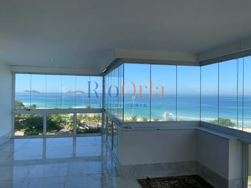 Foto 2 de Apartamento com 3 quartos à venda, 400m2 em Barra da Tijuca, Rio De Janeiro - RJ