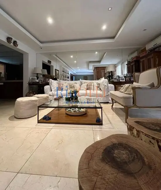 Foto 1 de Apartamento com 4 quartos à venda, 300m2 em Leblon, Rio De Janeiro - RJ