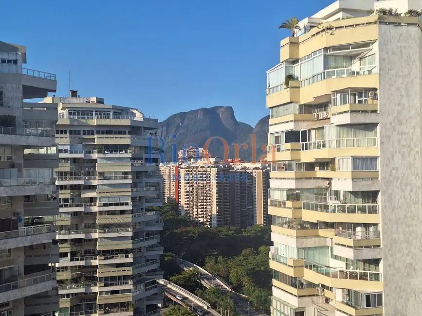 Cobertura com 4 quartos à venda, 300m2 em Barra da Tijuca, Rio De Janeiro - RJ - imagem 3 Foto 3 de Cobertura com 4 quartos à venda, 300m2 em Barra da Tijuca, Rio De Janeiro - RJ