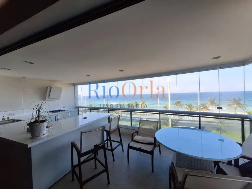 Apartamento com 4 quartos para alugar, 226m2 em Barra da Tijuca, Rio De Janeiro - RJ - imagem 2 Foto 2 de Apartamento com 4 quartos para alugar, 226m2 em Barra da Tijuca, Rio De Janeiro - RJ