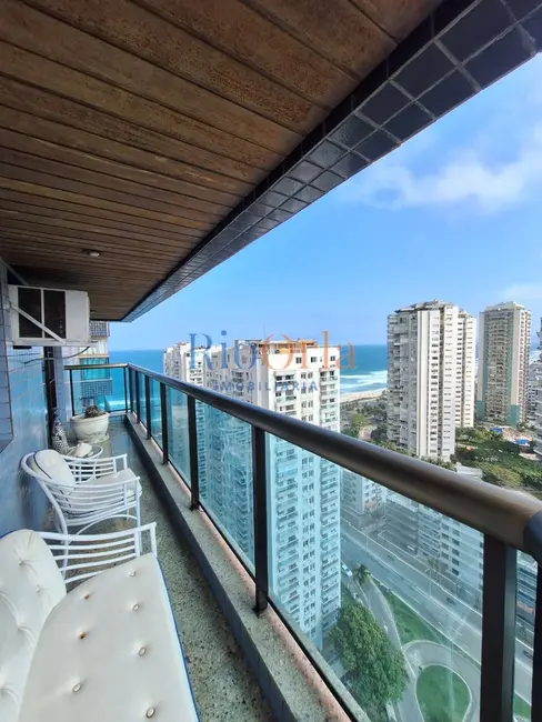 Apartamento com 4 quartos à venda, 144m2 em Barra da Tijuca, Rio De Janeiro - RJ - imagem 2 Foto 2 de Apartamento com 4 quartos à venda, 144m2 em Barra da Tijuca, Rio De Janeiro - RJ