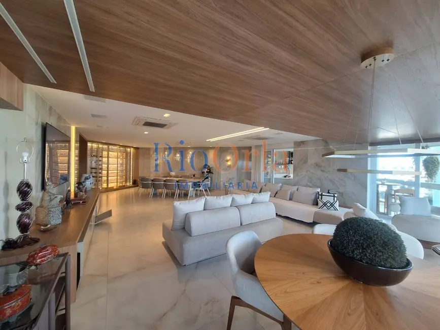 Foto 2 de Apartamento com 4 quartos à venda, 300m2 em Barra da Tijuca, Rio De Janeiro - RJ