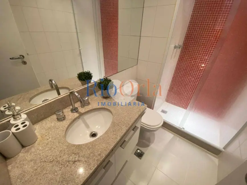 Apartamento com 3 quartos à venda e para alugar, 181m2 em Barra da Tijuca, Rio De Janeiro - RJ - imagem 3 Foto 3 de Apartamento com 3 quartos à venda e para alugar, 181m2 em Barra da Tijuca, Rio De Janeiro - RJ