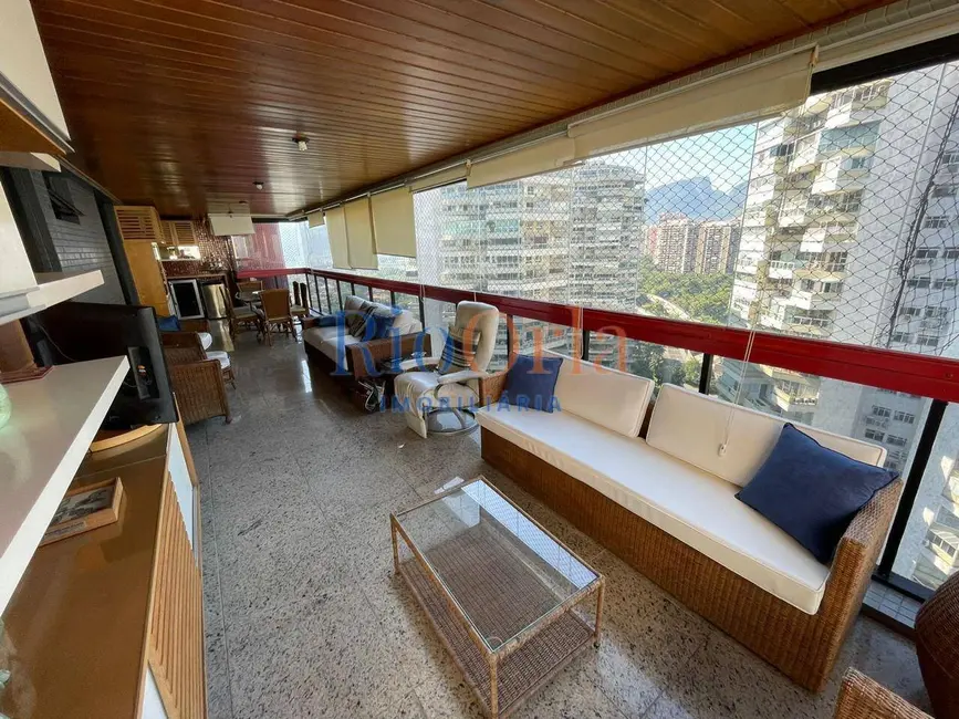 Foto 3 de Apartamento com 3 quartos à venda, 142m2 em Barra da Tijuca, Rio De Janeiro - RJ