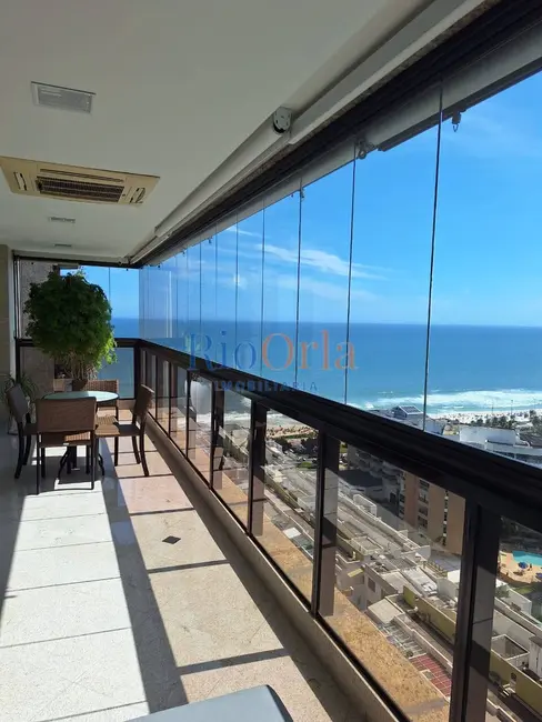 Foto 2 de Apartamento com 4 quartos à venda, 177m2 em Barra da Tijuca, Rio De Janeiro - RJ