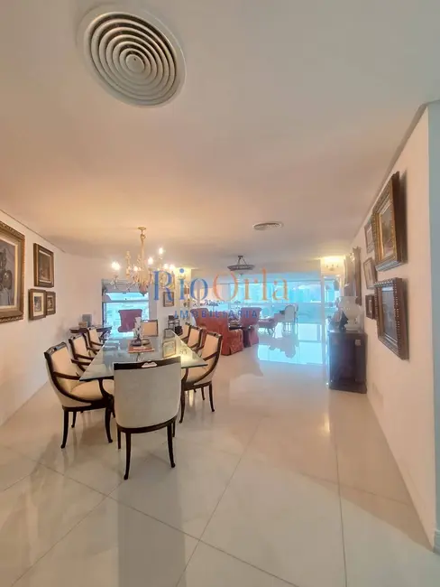 Apartamento com 4 quartos à venda, 286m2 em Barra da Tijuca, Rio De Janeiro - RJ - imagem 9 Foto 9 de Apartamento com 4 quartos à venda, 286m2 em Barra da Tijuca, Rio De Janeiro - RJ