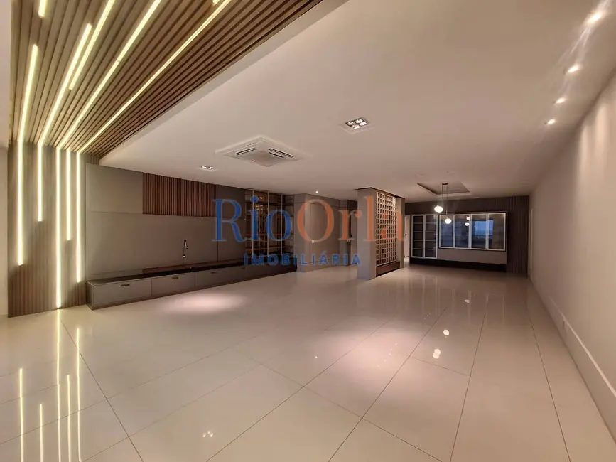 Apartamento com 4 quartos à venda e para alugar, 280m2 em Barra da Tijuca, Rio De Janeiro - RJ - imagem 5 Foto 5 de Apartamento com 4 quartos à venda e para alugar, 280m2 em Barra da Tijuca, Rio De Janeiro - RJ