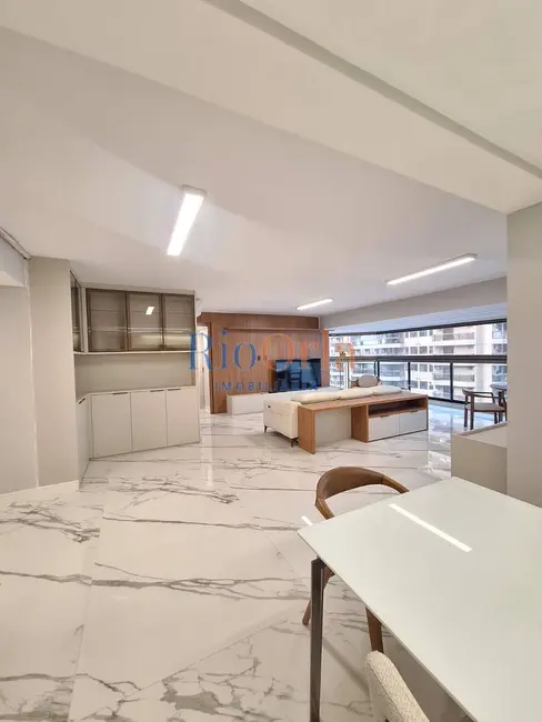 Apartamento com 4 quartos à venda, 144m2 em Barra da Tijuca, Rio De Janeiro - RJ - imagem 7 Foto 7 de Apartamento com 4 quartos à venda, 144m2 em Barra da Tijuca, Rio De Janeiro - RJ