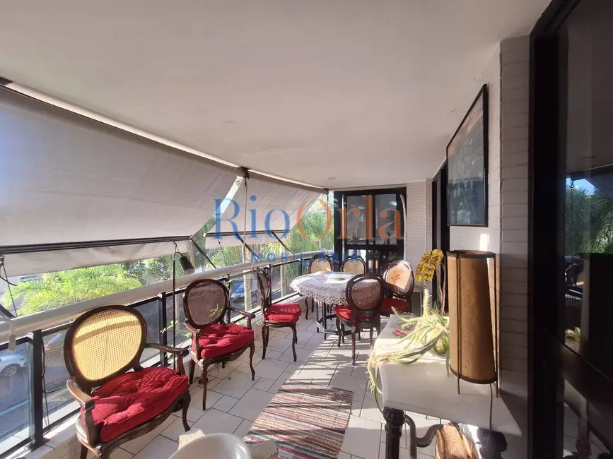 Foto 2 de Apartamento com 3 quartos à venda, 129m2 em Barra da Tijuca, Rio De Janeiro - RJ