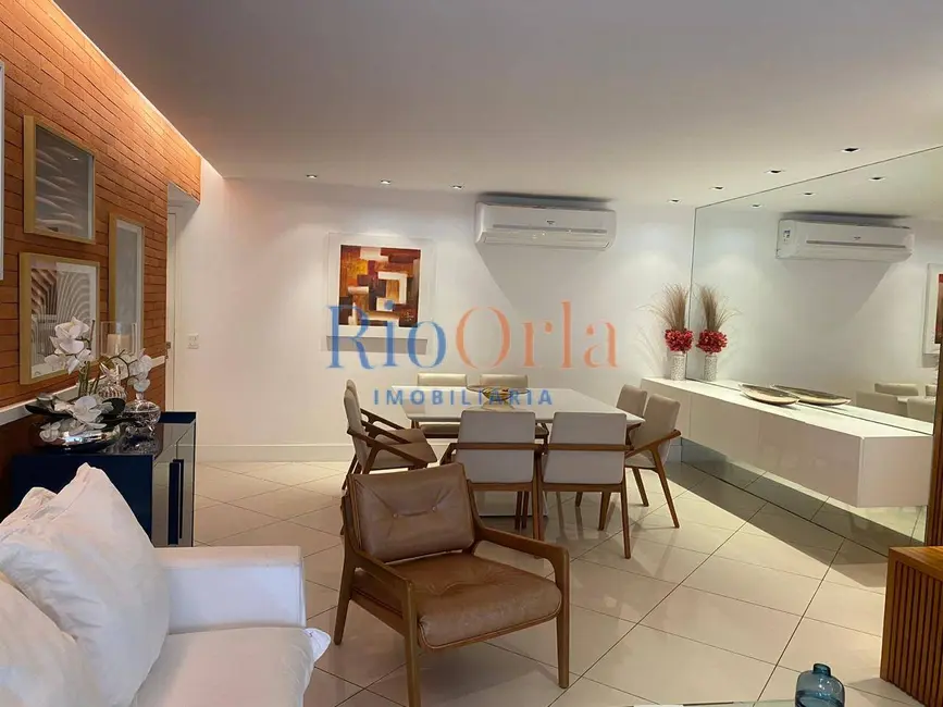 Apartamento com 4 quartos à venda e para alugar, 156m2 em Barra da Tijuca, Rio De Janeiro - RJ - imagem 6 Foto 6 de Apartamento com 4 quartos à venda e para alugar, 156m2 em Barra da Tijuca, Rio De Janeiro - RJ