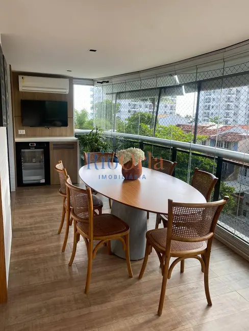 Apartamento com 4 quartos à venda e para alugar, 156m2 em Barra da Tijuca, Rio De Janeiro - RJ - imagem 1 Foto 1 de Apartamento com 4 quartos à venda e para alugar, 156m2 em Barra da Tijuca, Rio De Janeiro - RJ