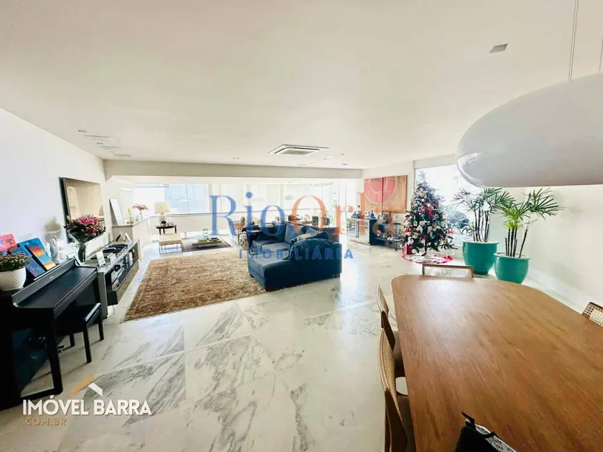 Apartamento com 4 quartos à venda, 300m2 em Barra da Tijuca, Rio De Janeiro - RJ - imagem 3 Foto 3 de Apartamento com 4 quartos à venda, 300m2 em Barra da Tijuca, Rio De Janeiro - RJ