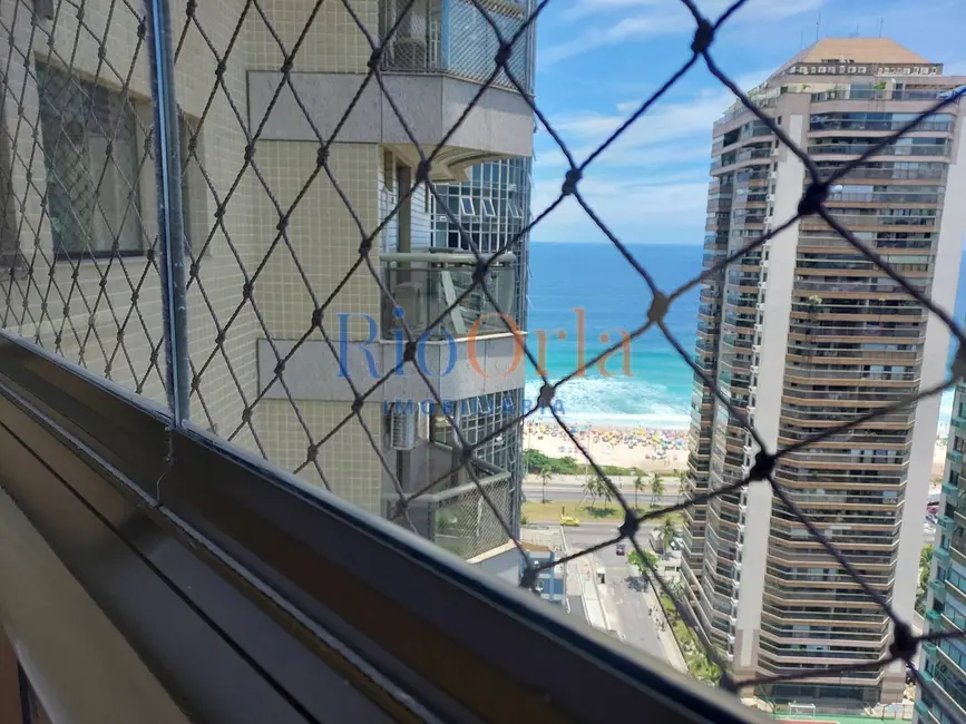 Apartamento com 3 quartos à venda, 114m2 em Barra da Tijuca, Rio De Janeiro - RJ - imagem 1 Foto 1 de Apartamento com 3 quartos à venda, 114m2 em Barra da Tijuca, Rio De Janeiro - RJ