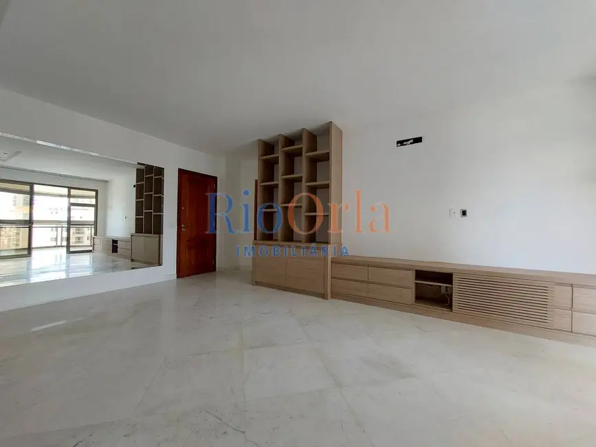 Apartamento com 3 quartos à venda, 114m2 em Barra da Tijuca, Rio De Janeiro - RJ - imagem 8 Foto 8 de Apartamento com 3 quartos à venda, 114m2 em Barra da Tijuca, Rio De Janeiro - RJ