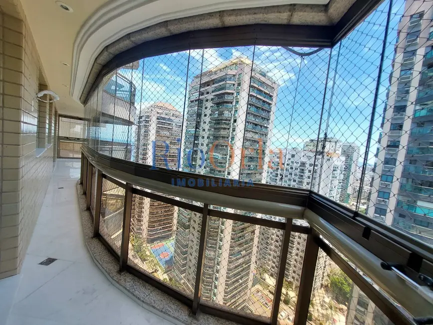 Apartamento com 3 quartos à venda, 114m2 em Barra da Tijuca, Rio De Janeiro - RJ - imagem 5 Foto 5 de Apartamento com 3 quartos à venda, 114m2 em Barra da Tijuca, Rio De Janeiro - RJ