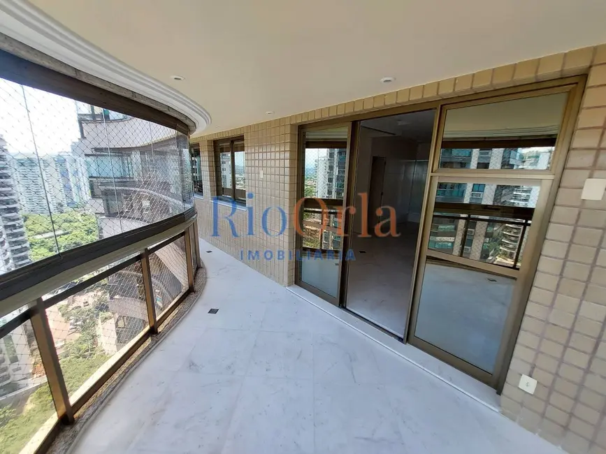 Apartamento com 3 quartos à venda, 114m2 em Barra da Tijuca, Rio De Janeiro - RJ - imagem 3 Foto 3 de Apartamento com 3 quartos à venda, 114m2 em Barra da Tijuca, Rio De Janeiro - RJ