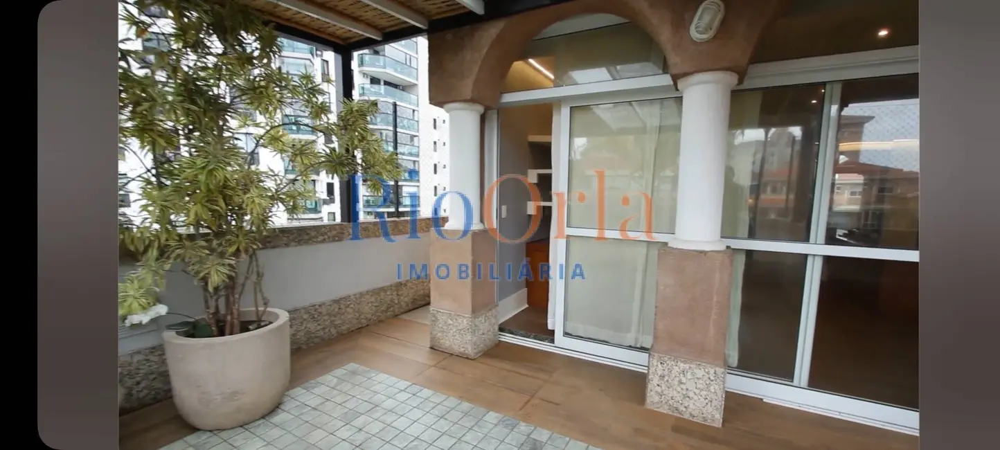 Cobertura com 3 quartos à venda, 200m2 em Barra da Tijuca, Rio De Janeiro - RJ - imagem 2 Foto 2 de Cobertura com 3 quartos à venda, 200m2 em Barra da Tijuca, Rio De Janeiro - RJ