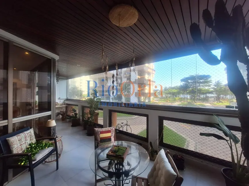 Foto 3 de Apartamento com 4 quartos à venda, 180m2 em Barra da Tijuca, Rio De Janeiro - RJ