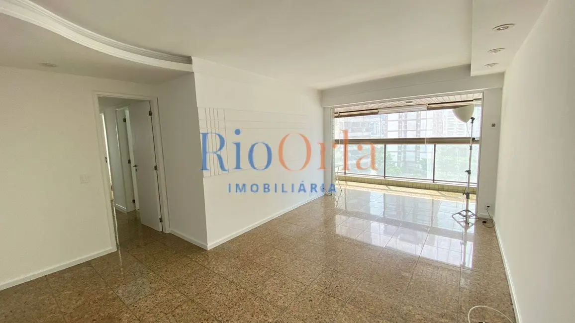 Foto 3 de Apartamento com 4 quartos à venda, 140m2 em Barra da Tijuca, Rio De Janeiro - RJ