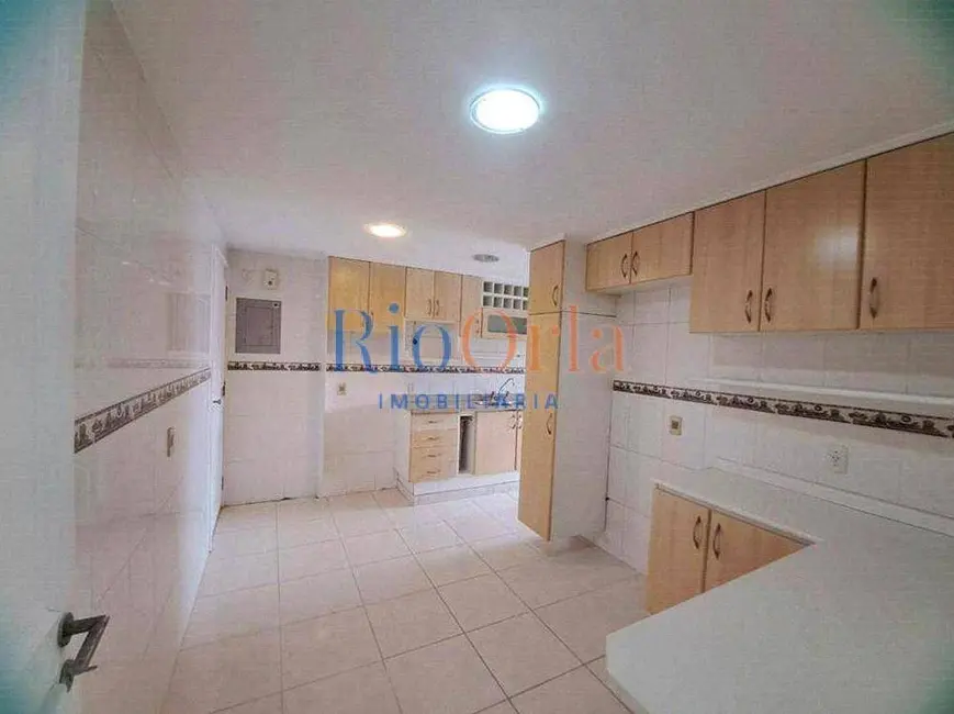 Foto 3 de Apartamento com 4 quartos à venda, 150m2 em Barra da Tijuca, Rio De Janeiro - RJ