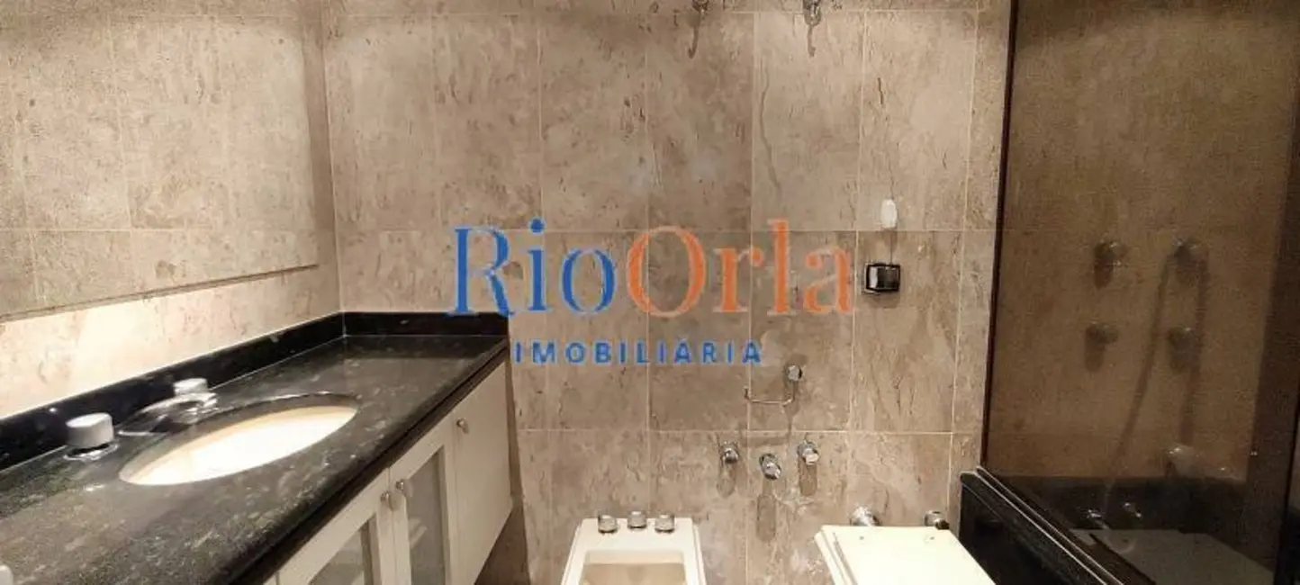 Foto 9 de Apartamento com 3 quartos à venda, 221m2 em Barra da Tijuca, Rio De Janeiro - RJ