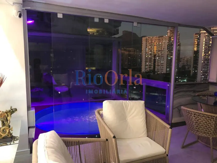 Foto 3 de Apartamento com 3 quartos à venda, 230m2 em Barra da Tijuca, Rio De Janeiro - RJ