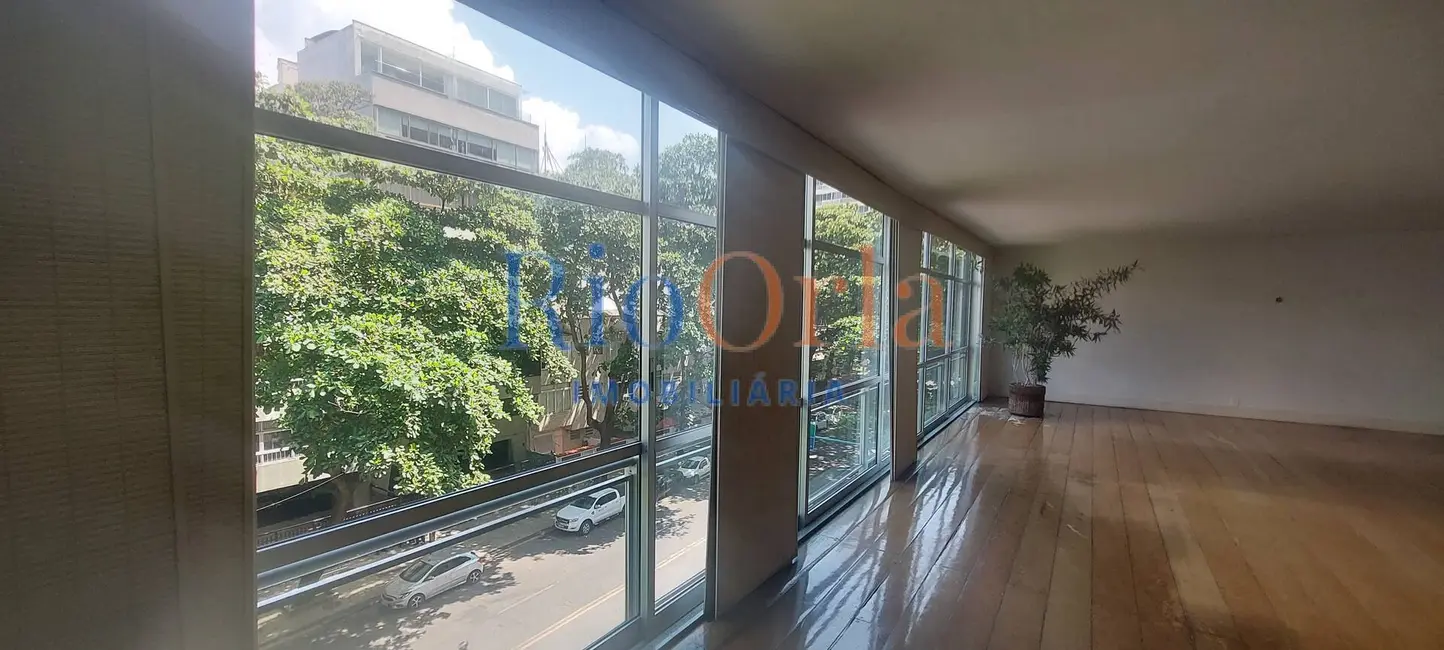Apartamento com 3 quartos à venda, 297m2 em Leblon, Rio De Janeiro - RJ - imagem 5 Foto 5 de Apartamento com 3 quartos à venda, 297m2 em Leblon, Rio De Janeiro - RJ