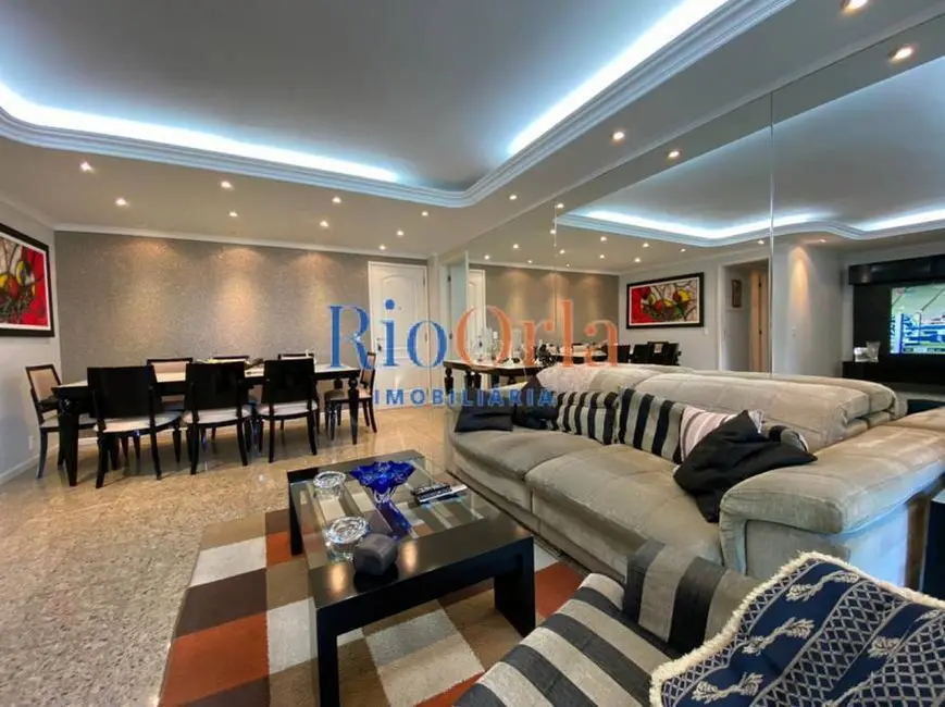 Apartamento com 4 quartos à venda, 144m2 em Barra da Tijuca, Rio De Janeiro - RJ - imagem 4 Foto 4 de Apartamento com 4 quartos à venda, 144m2 em Barra da Tijuca, Rio De Janeiro - RJ