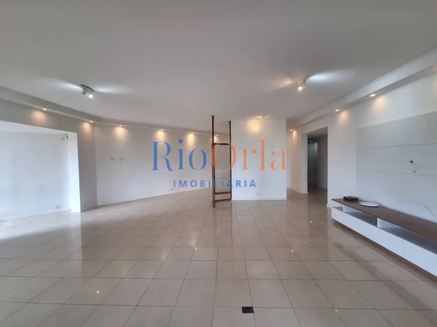 Apartamento com 4 quartos à venda, 300m2 em Barra da Tijuca, Rio De Janeiro - RJ - imagem 4 Foto 4 de Apartamento com 4 quartos à venda, 300m2 em Barra da Tijuca, Rio De Janeiro - RJ