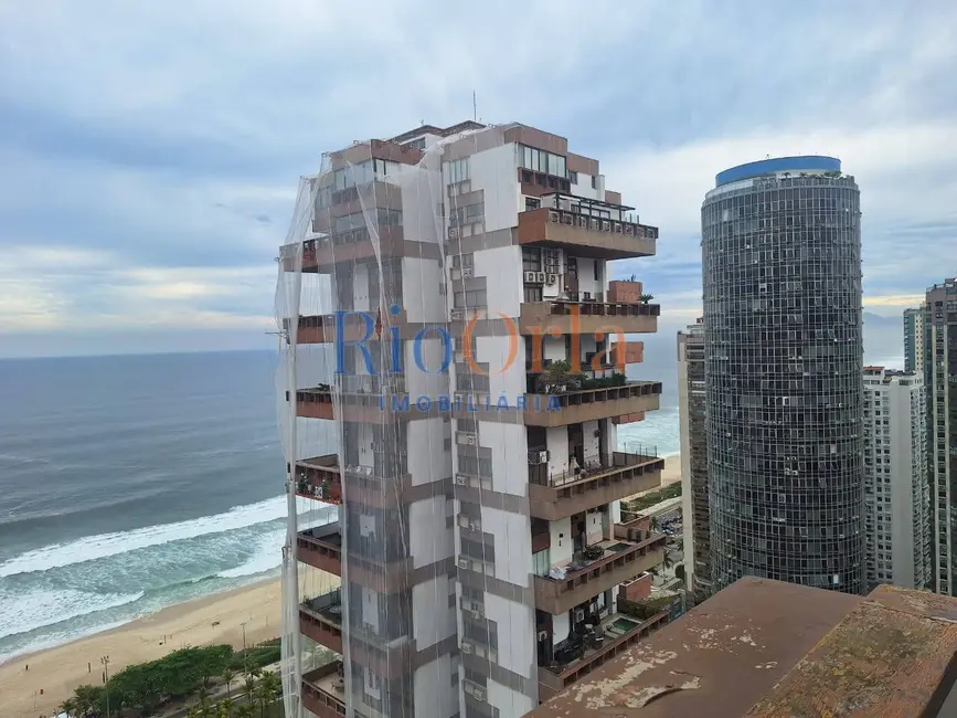 Foto 4 de Apartamento com 4 quartos à venda, 180m2 em Barra da Tijuca, Rio De Janeiro - RJ