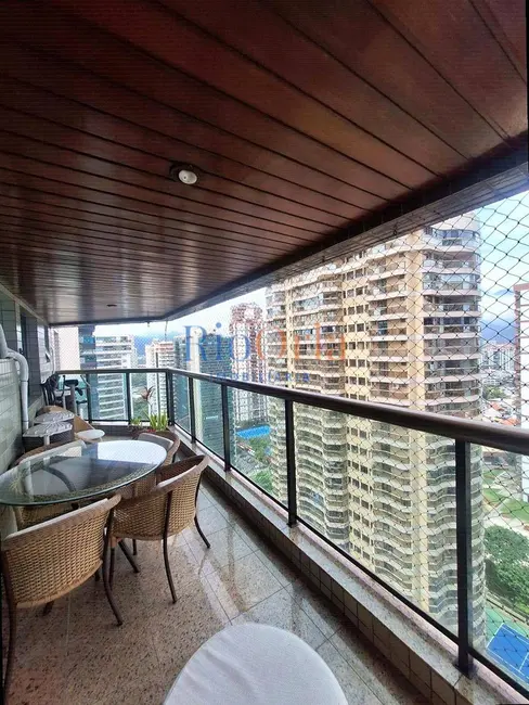 Apartamento com 4 quartos à venda, 148m2 em Barra da Tijuca, Rio De Janeiro - RJ - imagem 3 Foto 3 de Apartamento com 4 quartos à venda, 148m2 em Barra da Tijuca, Rio De Janeiro - RJ
