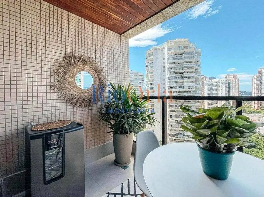 Foto 2 de Apartamento com 3 quartos à venda, 146m2 em Barra da Tijuca, Rio De Janeiro - RJ