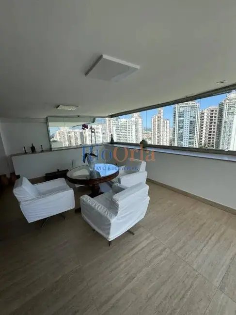 Foto 4 de Apartamento com 3 quartos à venda, 220m2 em Barra da Tijuca, Rio De Janeiro - RJ