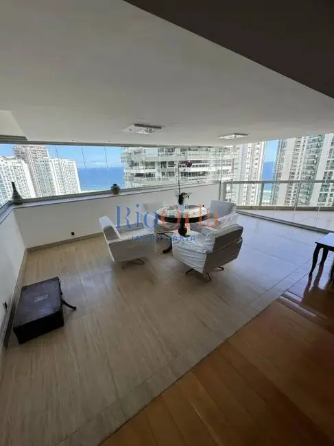 Foto 2 de Apartamento com 3 quartos à venda, 220m2 em Barra da Tijuca, Rio De Janeiro - RJ