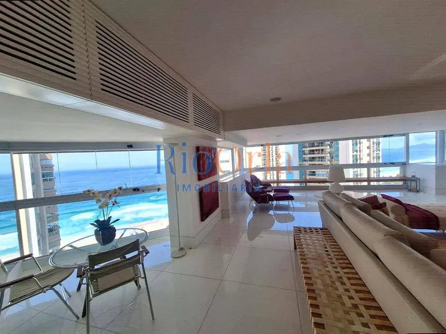 Apartamento com 4 quartos à venda, 302m2 em Barra da Tijuca, Rio De Janeiro - RJ - imagem 1 Foto 1 de Apartamento com 4 quartos à venda, 302m2 em Barra da Tijuca, Rio De Janeiro - RJ