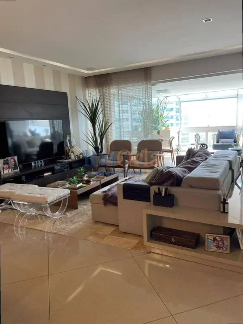 Foto 1 de Apartamento com 3 quartos à venda, 221m2 em Barra da Tijuca, Rio De Janeiro - RJ