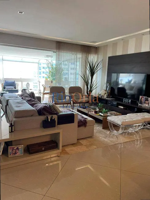 Foto 1 de Apartamento com 3 quartos à venda, 222m2 em Barra da Tijuca, Rio De Janeiro - RJ