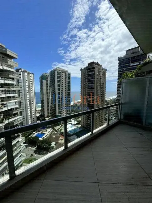 Foto 1 de Apartamento com 3 quartos à venda, 221m2 em Barra da Tijuca, Rio De Janeiro - RJ