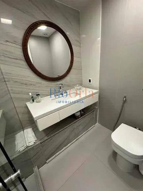 Foto 6 de Apartamento com 3 quartos à venda, 221m2 em Barra da Tijuca, Rio De Janeiro - RJ
