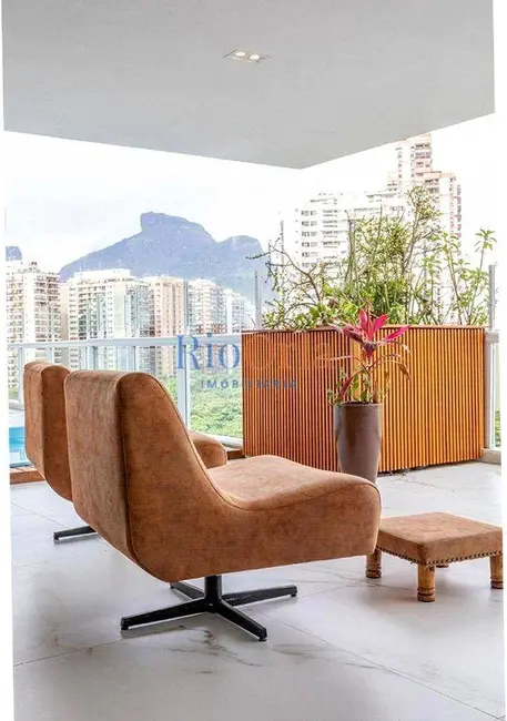 Foto 2 de Apartamento com 4 quartos à venda, 302m2 em Barra da Tijuca, Rio De Janeiro - RJ