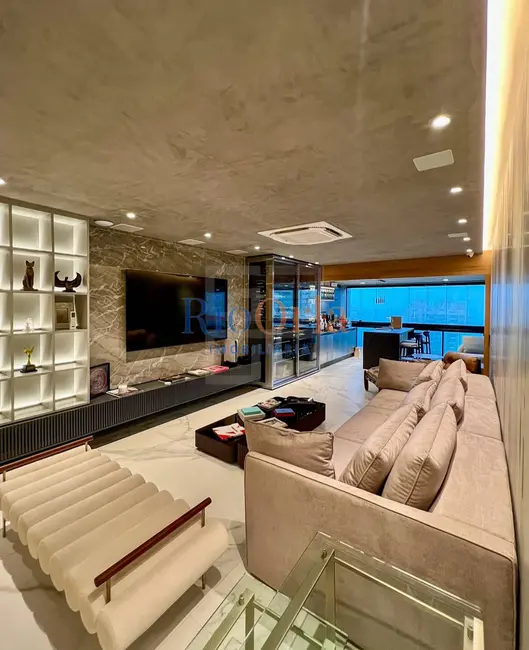 Foto 2 de Apartamento com 3 quartos à venda, 204m2 em Barra da Tijuca, Rio De Janeiro - RJ